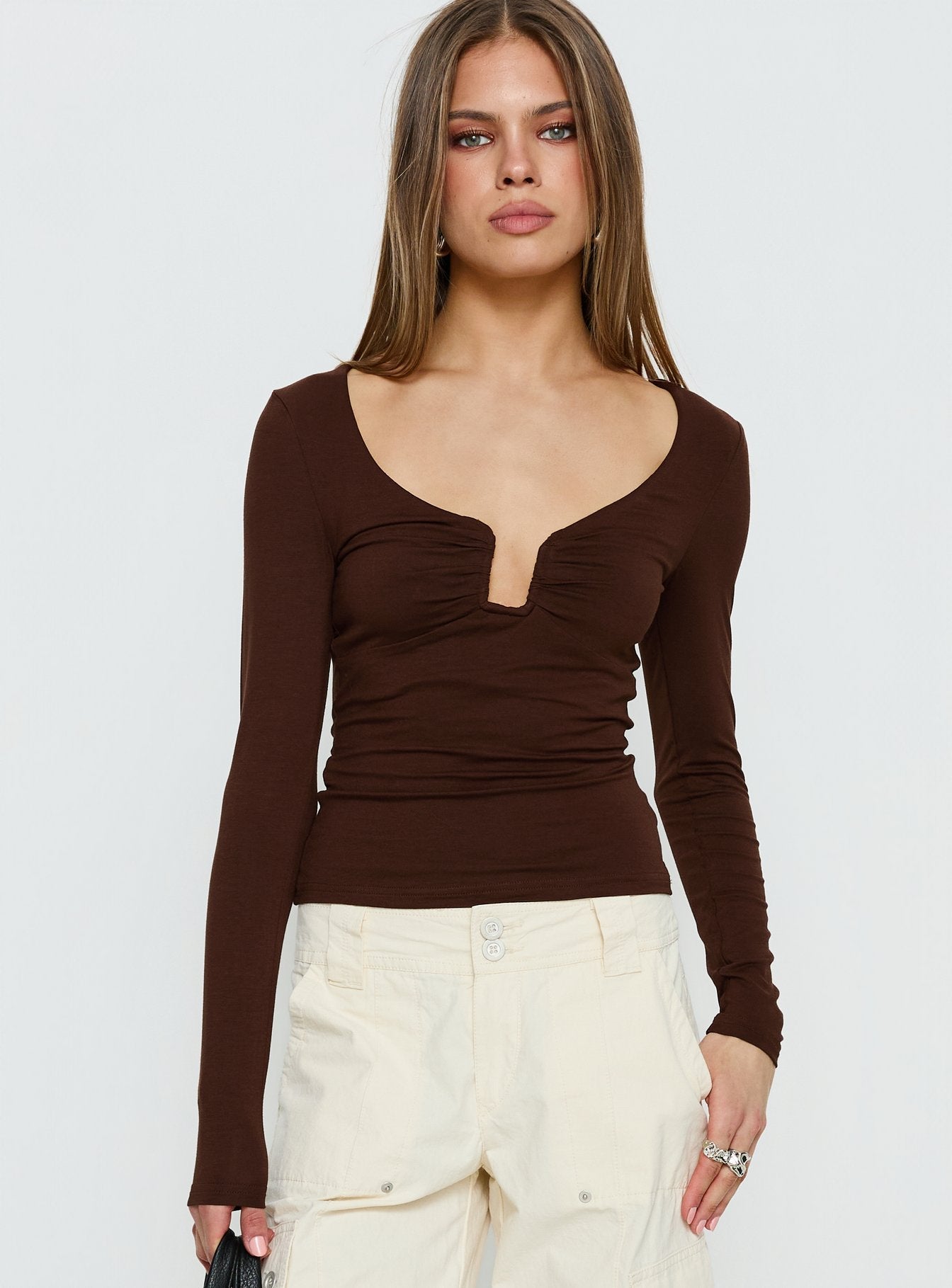 Serelle Long Sleeve Bust Detail Top Chocolate