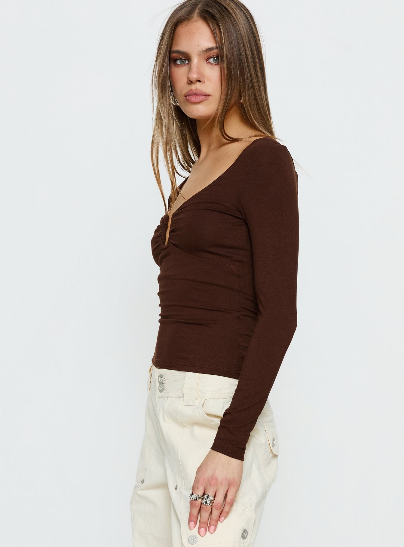 Serelle Long Sleeve Bust Detail Top Chocolate