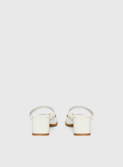 Billini Iverson Hardware Detail Heels While / Gold