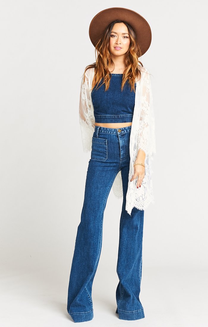 Lilah Lace Robe