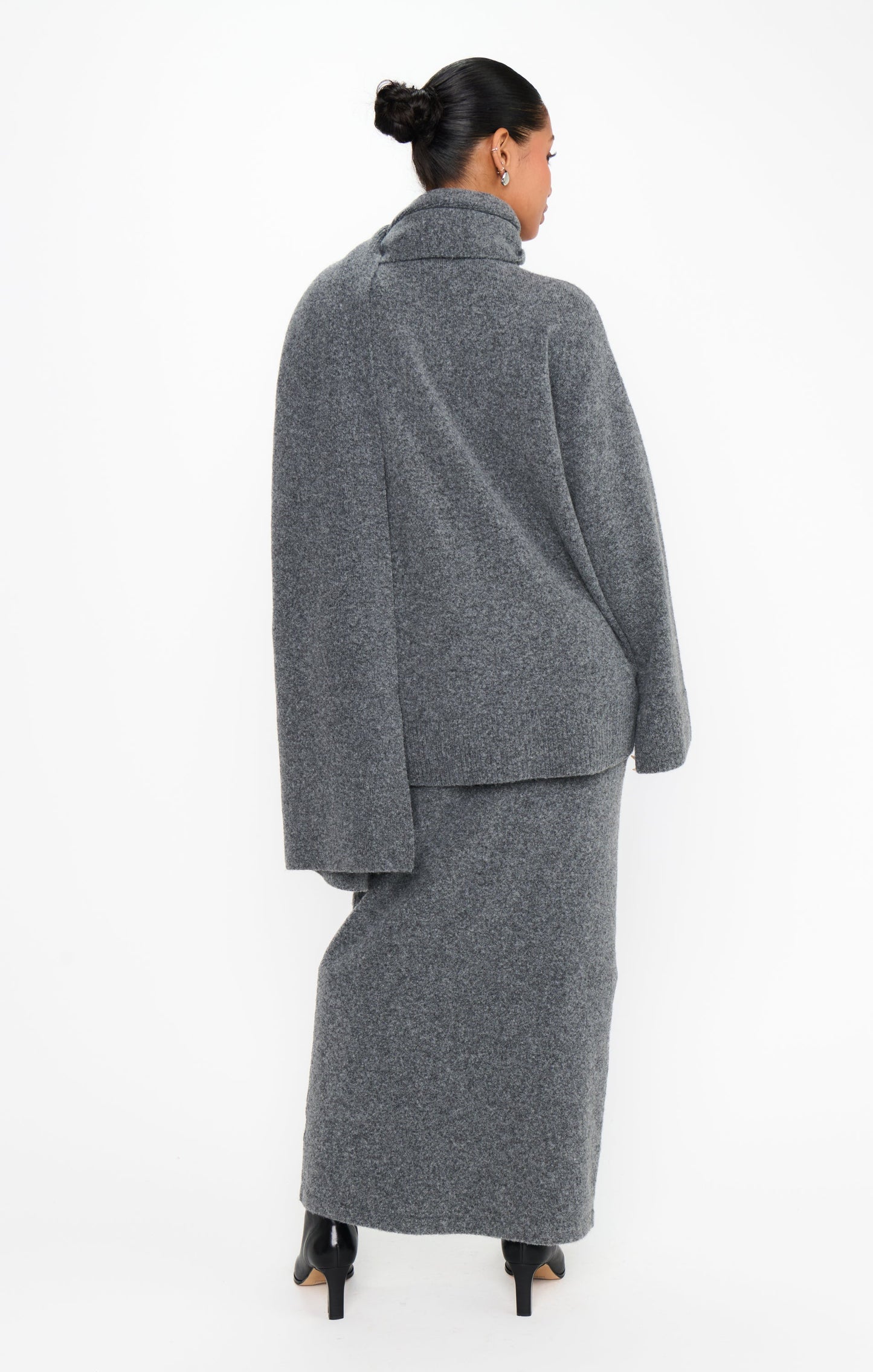 Oslo Sweater ~ Grey Knit