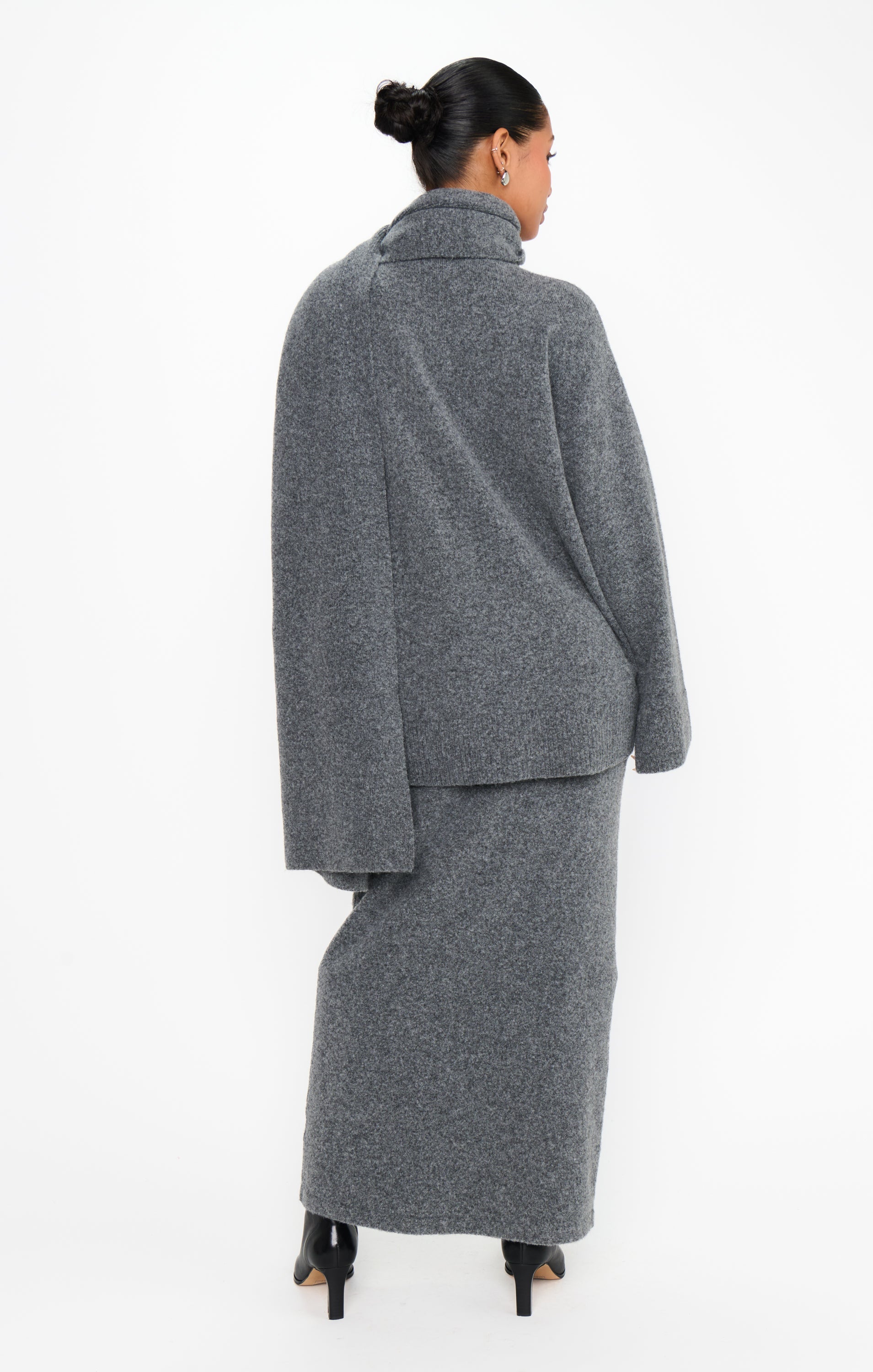 Oslo Sweater ~ Grey Knit