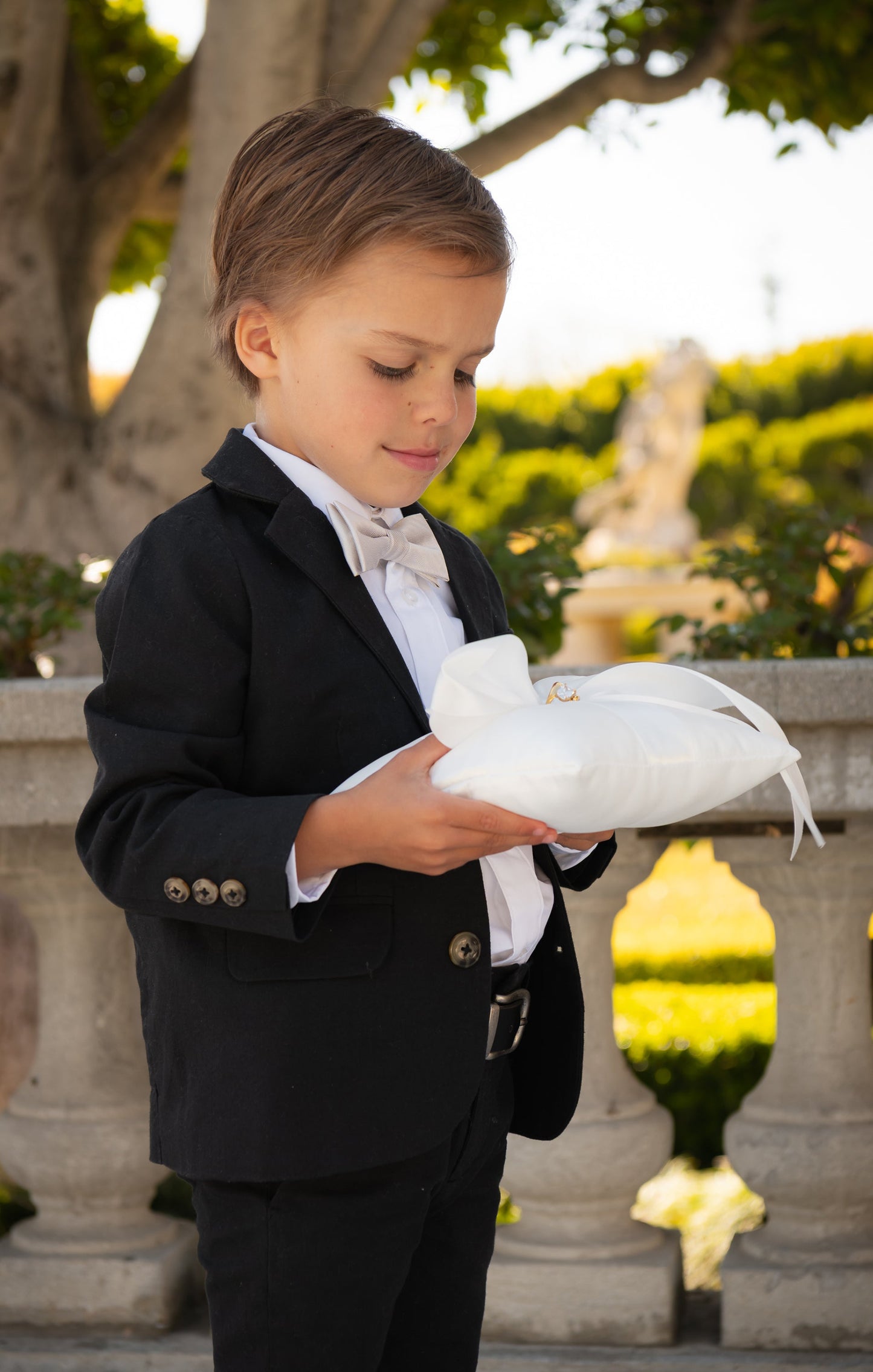 Range Kids Bow Tie ~ Show Me the Ring Solid