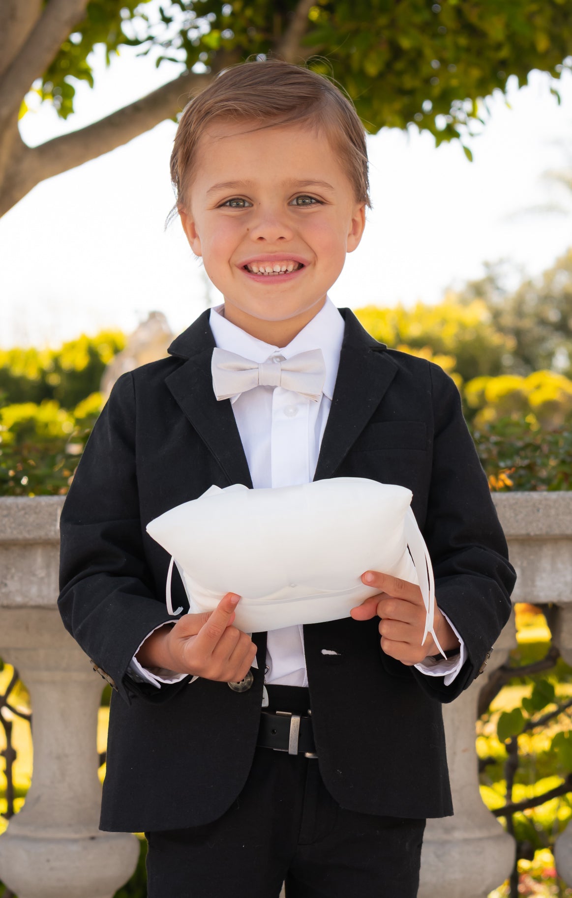 Range Kids Bow Tie ~ Show Me the Ring Solid
