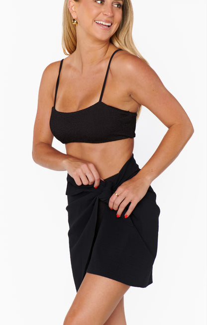 Leyla Sarong ~ Black Crinkle Flow