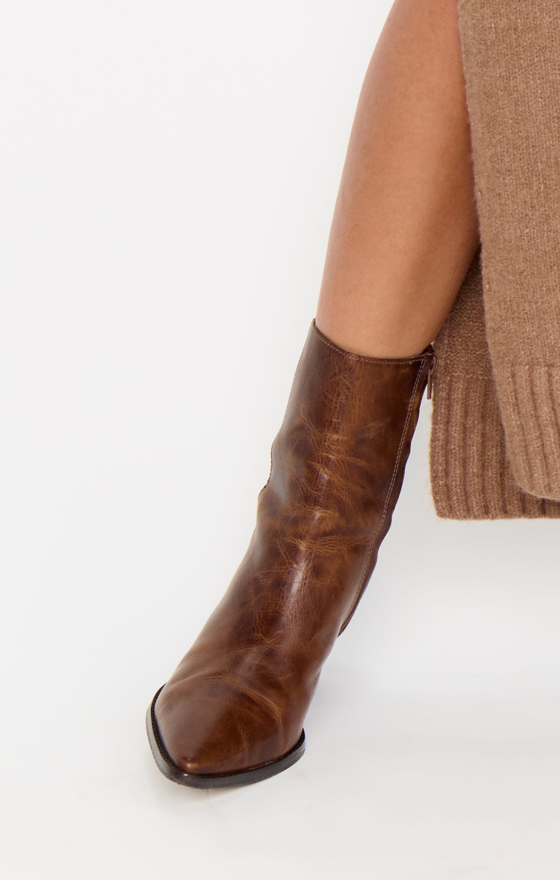 Matisse Caty Bootie ~ Vintage Brown