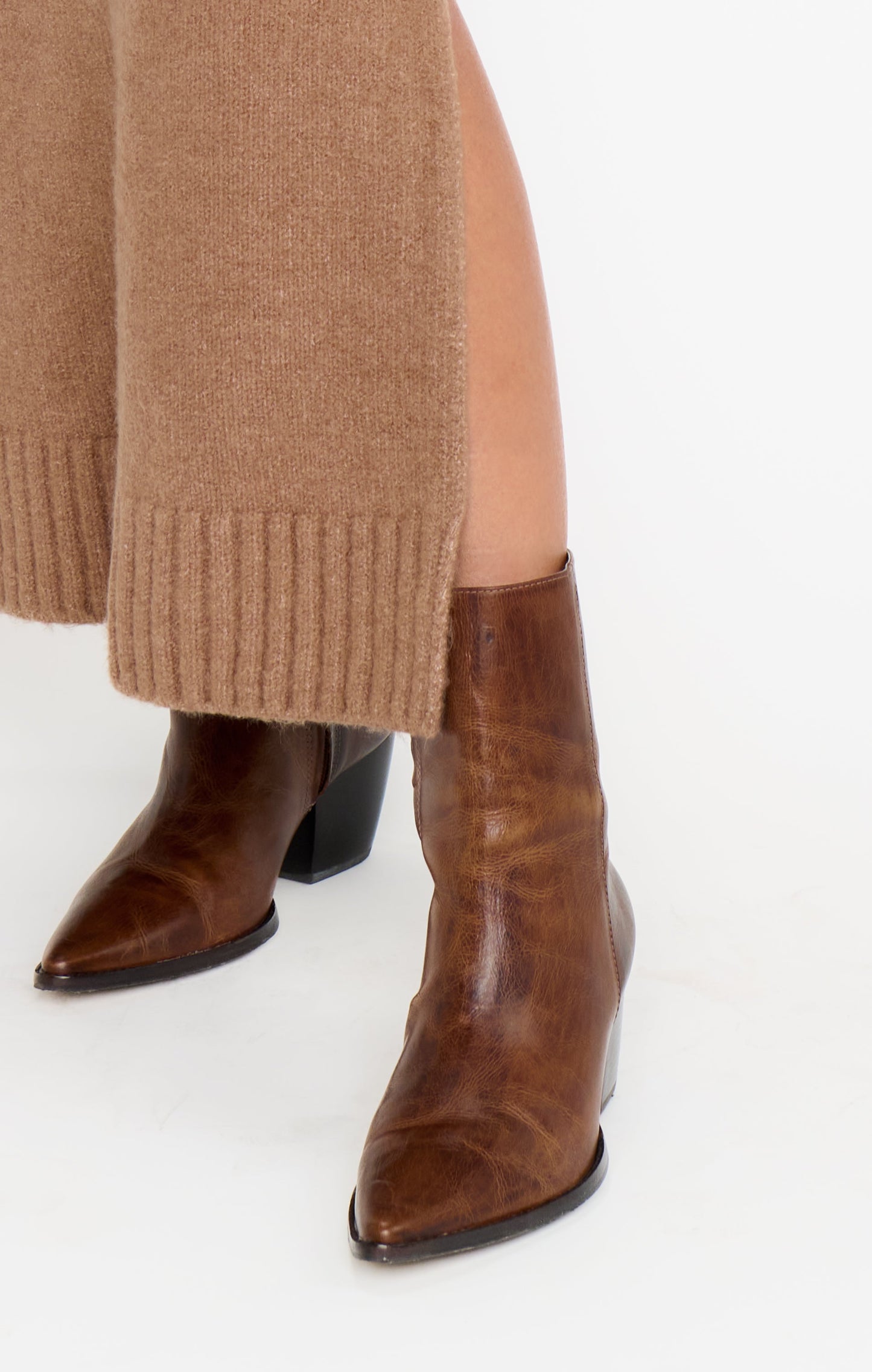 Matisse Caty Bootie ~ Vintage Brown