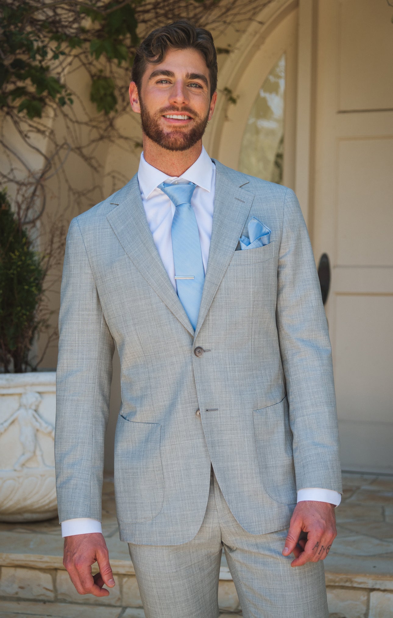 Nico Neck Tie ~ Baby Blue