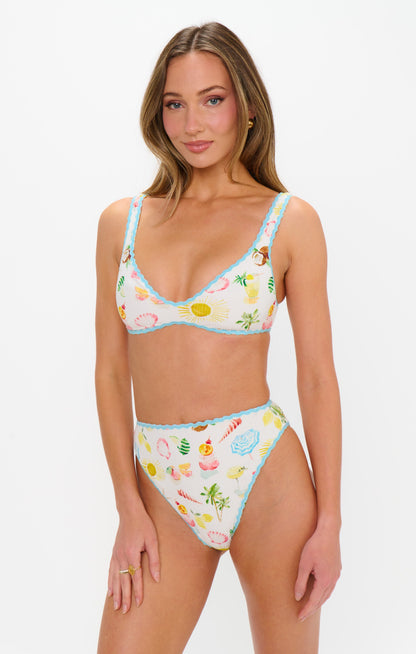Maritime Top ~ Seaside Treasures Scallop