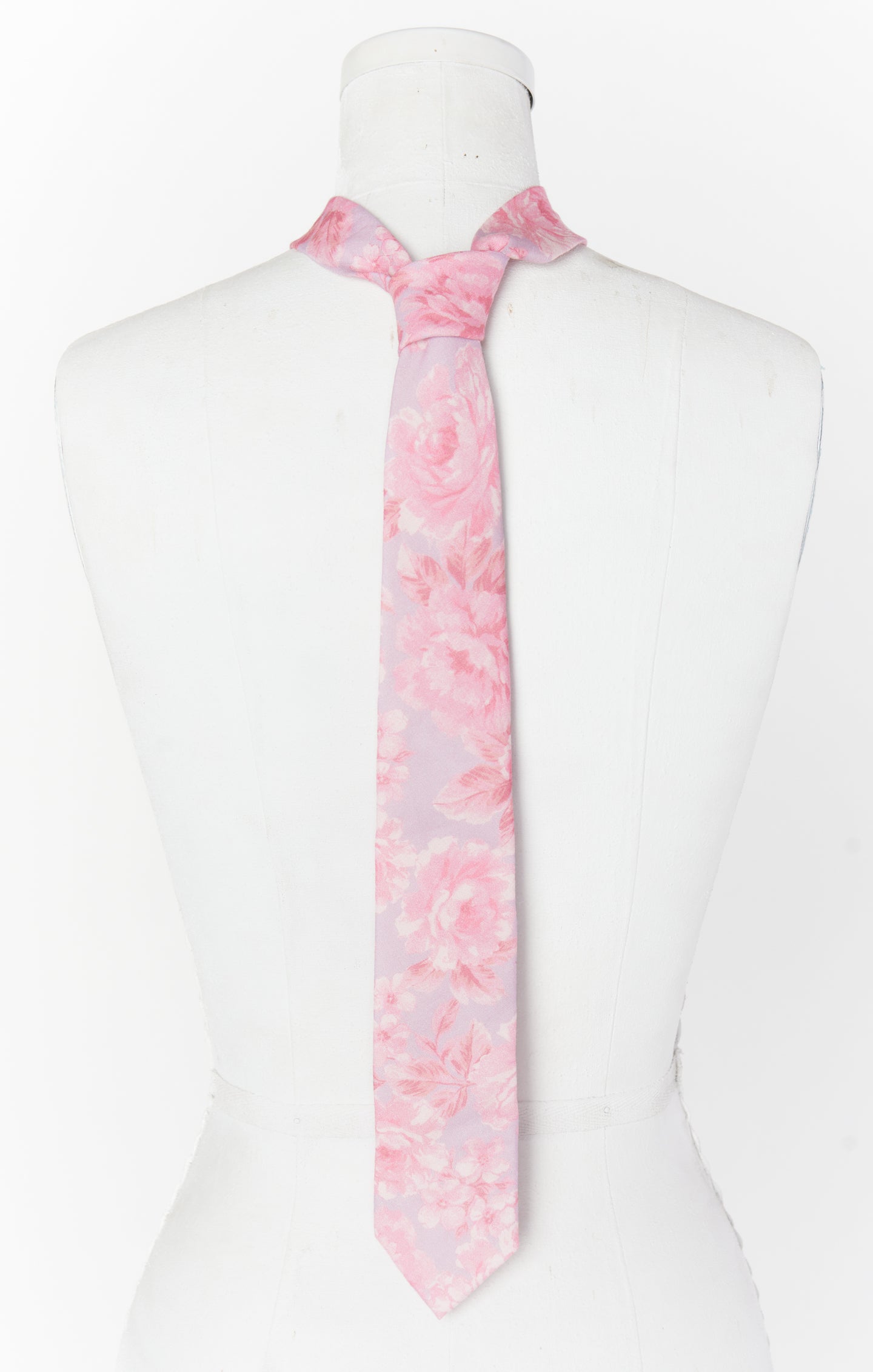 Nico Neck Tie ~ Blushing Floral